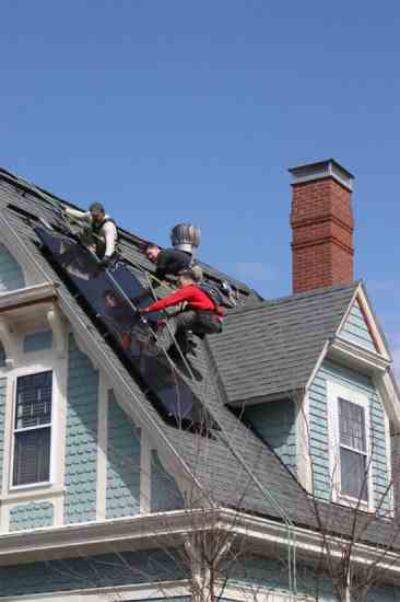
Pictured here installing solar on his own home, Warburg gives voice to those at the epicenter of solar conflicts and points the way to constructive solutions.
